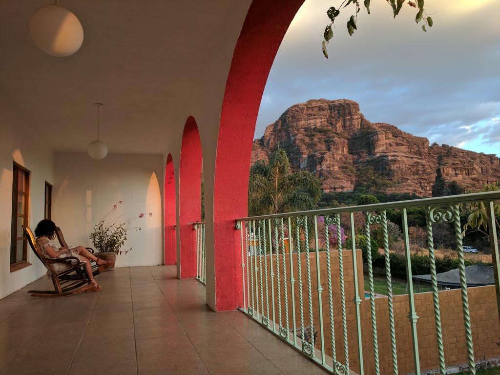 Hotel Atuaraa Tepoztlán Zewnętrze zdjęcie
